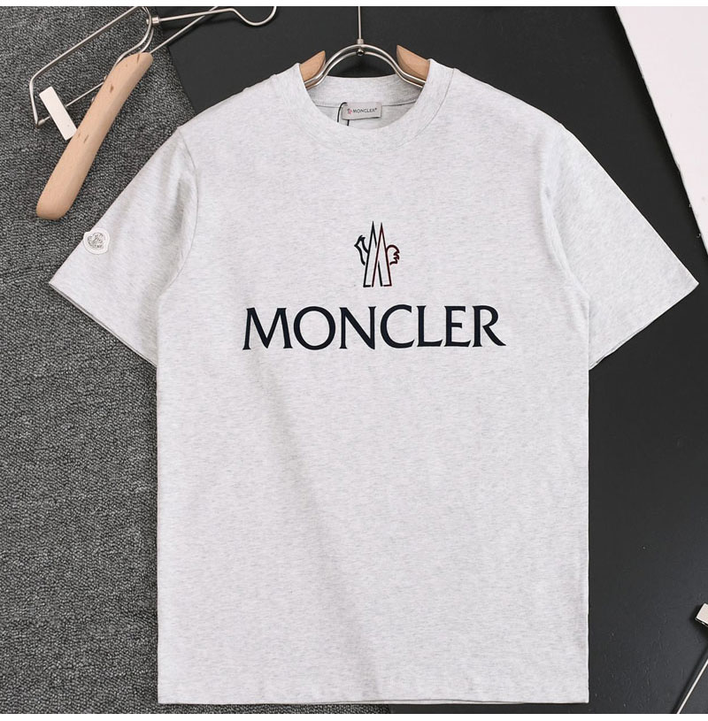 MONCLER-041611 몽클레어 2026 스프링/서머 최신 반팔 크루넥 티셔츠