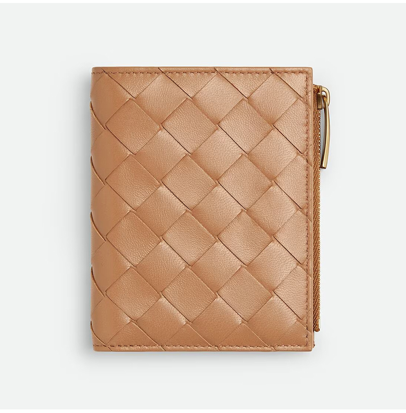 [스페셜오더]BOTTEGA VENETA-742330 보테가 베네타 스몰 인트레치아토 폴더형 지갑 페일 브라운